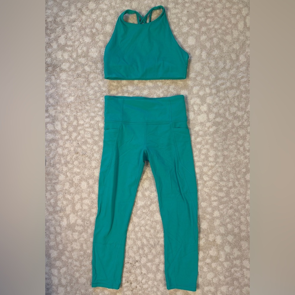 Teal/Green Athleta Crop Top and Leggings Set